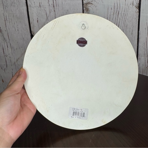 Decorative Monogrammed Wall Plaque - Ivory and Gold - Picture 5 of 7